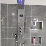 Eaux Bulles Azur 아파트 케인즈수르메르